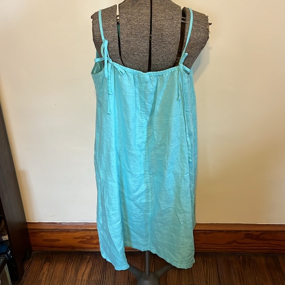 Aqua Match Point Medium Linen Dress - Picture 2 of 4
